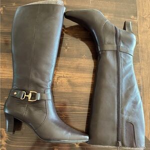 Anne Klein boots